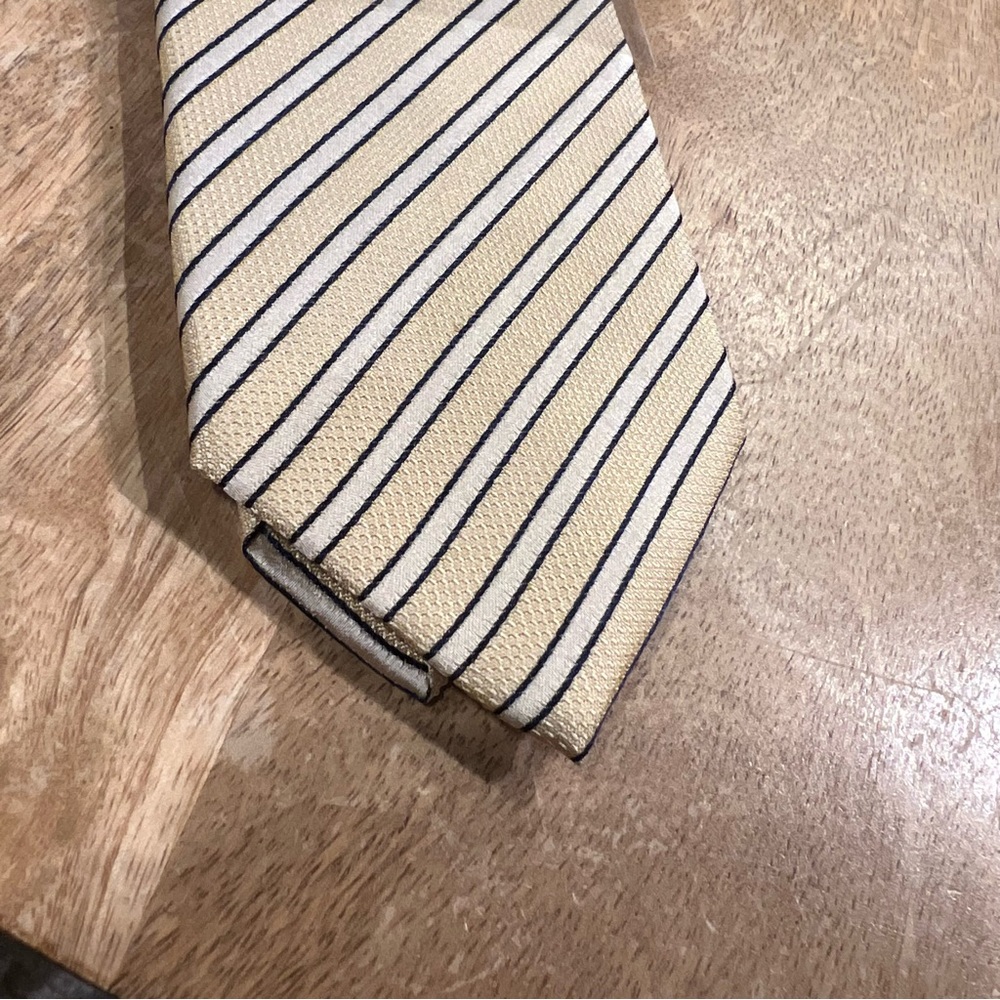 Yves Saint Laurent YSL Striped Silk Tie - Picture 3 of 7